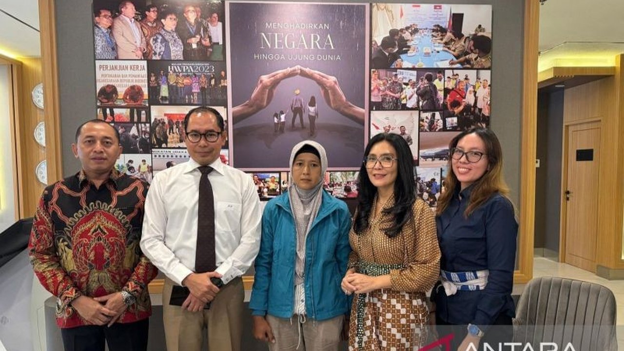 Fraksi PDI Perjuangan Kabupaten Bekasi mendampingi keluarga TKI yang mengalami perlakuan tak layak dan eksploitasi di Arab Saudi, mengajukan pengaduan resmi ke Kemenlu RI.