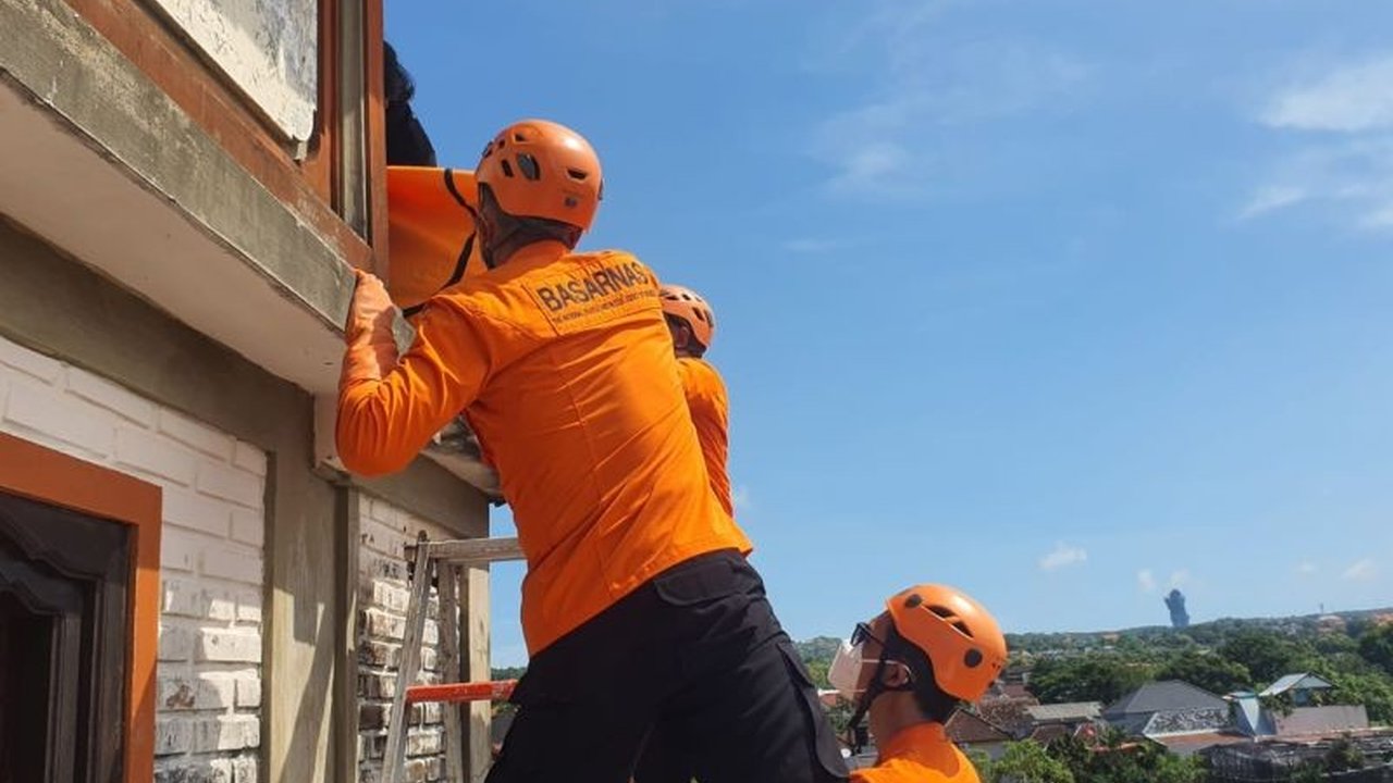 Jasad Diduga WNA Ditemukan di Bak Air Jimbaran, Basarnas Bali Lakukan Evakuasi