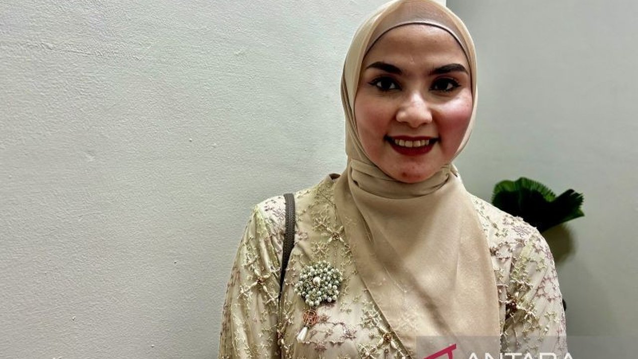 DPRD Kalsel mempertimbangkan membentuk tim investigasi terkait dugaan oplosan BBM Pertamax, sementara Pertamina membantah dan menegaskan kualitas BBM sesuai standar.