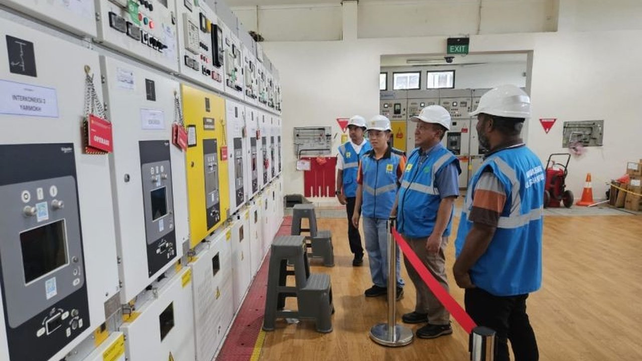 PT PLN (Persero) UIW Papua dan Papua Barat siagakan 1.221 personel dan 50 posko siaga untuk mengamankan kelistrikan selama Ramadhan dan Idul Fitri di Papua dan Papua Barat.