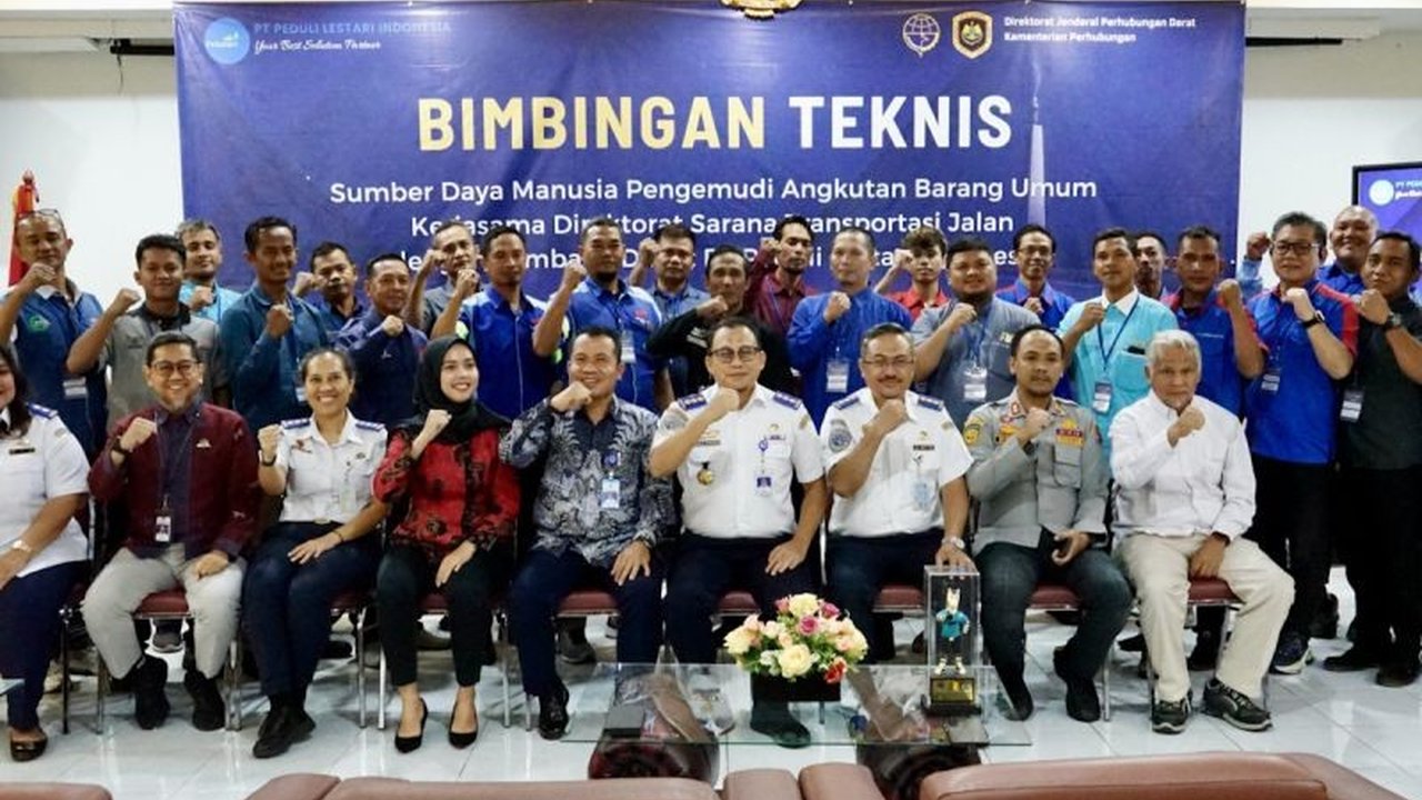 Kementerian Perhubungan (Kemenhub) menggelar bimbingan teknis untuk meningkatkan keselamatan pengemudi angkutan barang dan mengurangi angka kecelakaan di jalan raya.