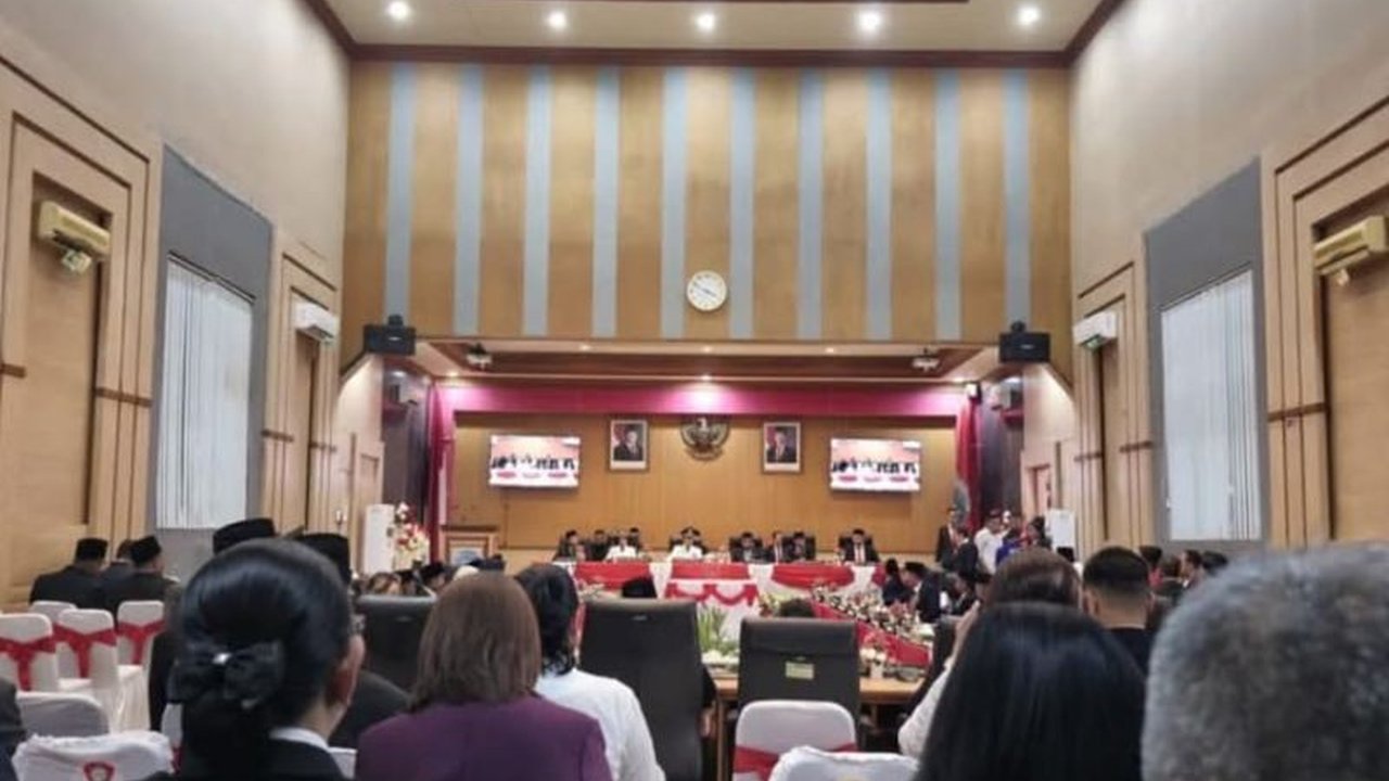 Gubernur Maluku meminta Pemkot Ambon melakukan efisiensi APBD 2025 sesuai Instruksi Presiden, dengan tetap memprioritaskan kinerja dan pelayanan publik.