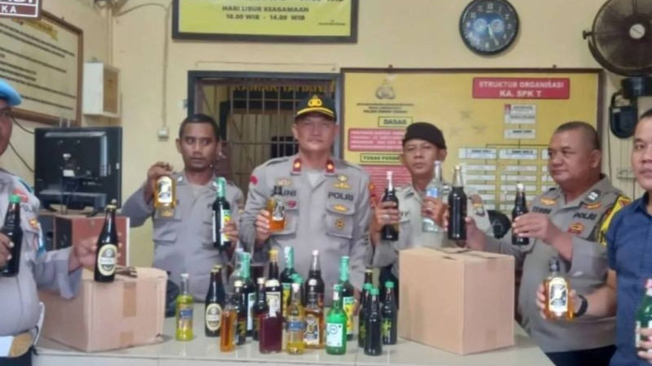 Polda Lampung menggelar Operasi Cempaka Krakatau 2025 selama dua pekan untuk menekan penyakit masyarakat seperti premanisme, kejahatan jalanan, perjudian, dan peredaran miras menjelang Ramadan.