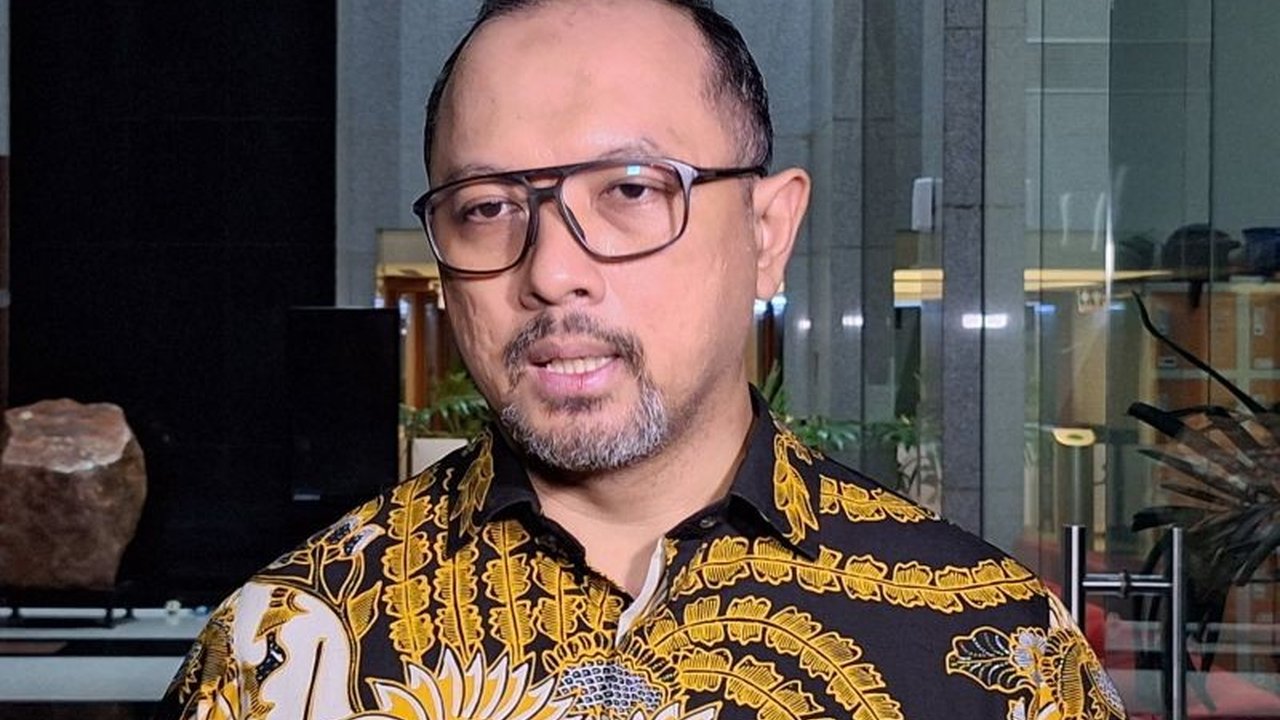 Komisi Pemberantasan Korupsi (KPK) akan menyerahkan berkas ekstradisi buronan kasus korupsi KTP-el, Paulus Tannos, ke Singapura pekan depan untuk proses pemulangan ke Indonesia.