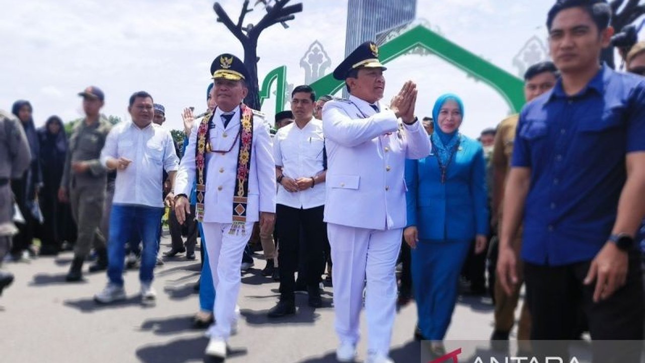 Gubernur Kalimantan Tengah, Agustiar Sabran, berkomitmen penuh mengawal program ketahanan pangan nasional dengan target cetak sawah baru seluas 150 ribu hektare pada 2025 dan optimasi lahan untuk mendukung kemandirian pangan Indonesia.