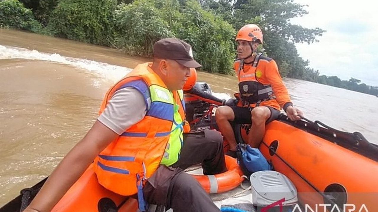 Tim SAR gabungan di Palembang saat ini tengah melakukan pencarian intensif terhadap tiga korban yang hilang akibat perahu tenggelam di Sungai Rawas, Musi Rawas Utara, Sumatera Selatan.