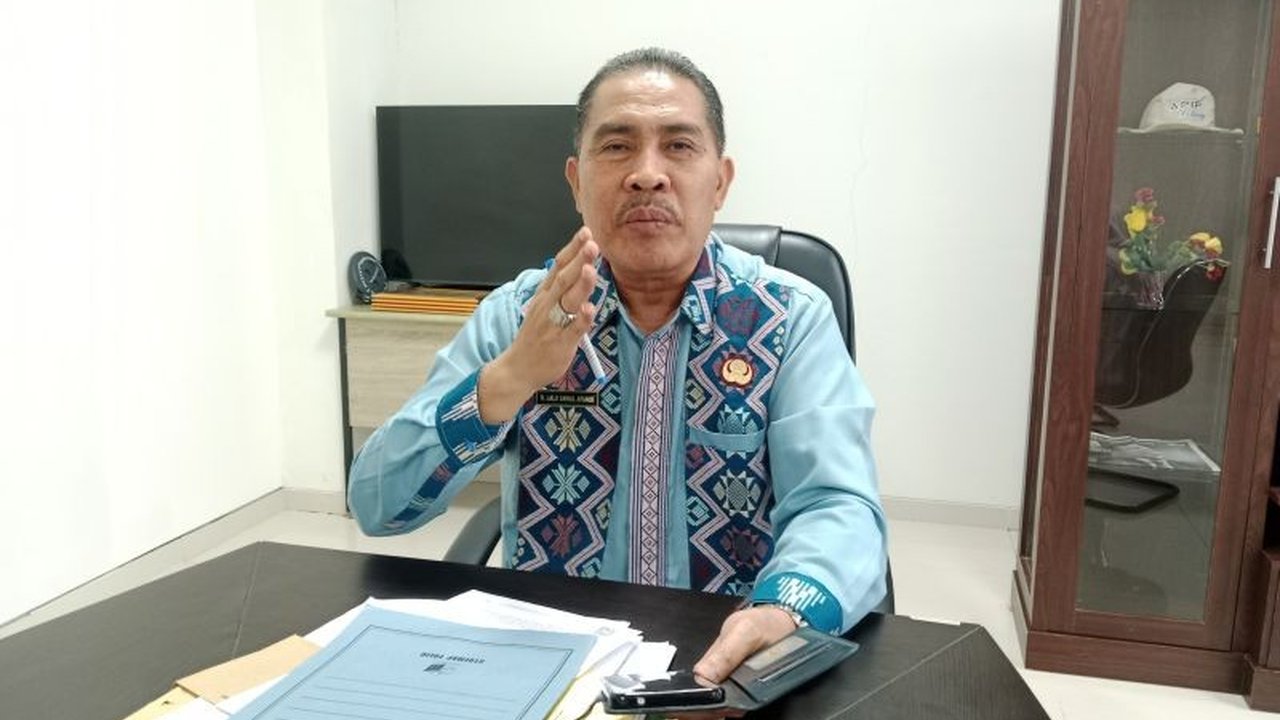 Pemerintah Kabupaten Lombok Tengah mencatat 91 persen pejabatnya telah melaporkan LHKPN hingga awal Maret 2025;  pejabat yang telat akan dikenakan sanksi penundaan pembayaran TPP.