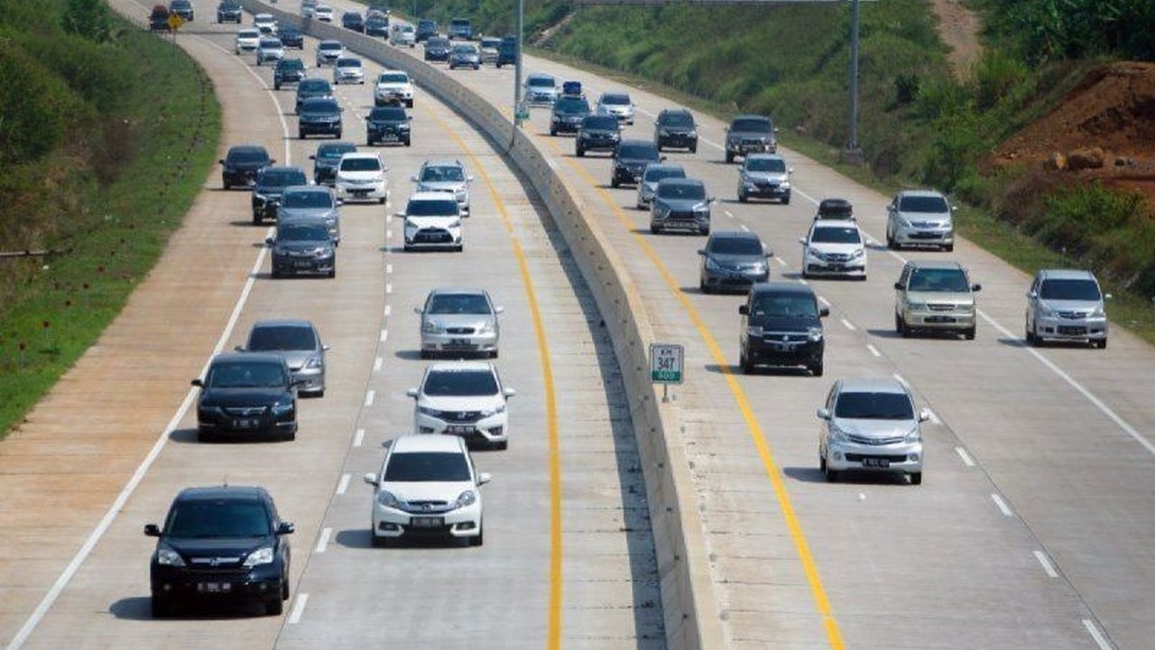 PT Jasa Marga memberikan diskon tarif tol sebesar 20 persen selama enam hari pada periode mudik Lebaran 2025 untuk mendorong pertumbuhan ekonomi dan kenyamanan masyarakat.