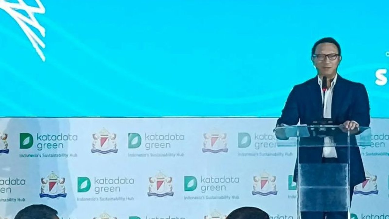 Kamar Dagang dan Industri (Kadin) Indonesia mendukung penuh pengembangan Pembangkit Listrik Tenaga Nuklir (PLTN) karena dinilai sebagai investasi menjanjikan dan solusi energi bersih, mendukung target dekarbonisasi.