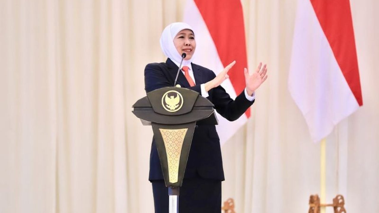Gubernur Jatim, Khofifah Indar Parawansa, mendorong penerapan innovative financing di Probolinggo guna mengembangkan ekonomi lokal, khususnya industri bordir, dan meningkatkan IPM.
