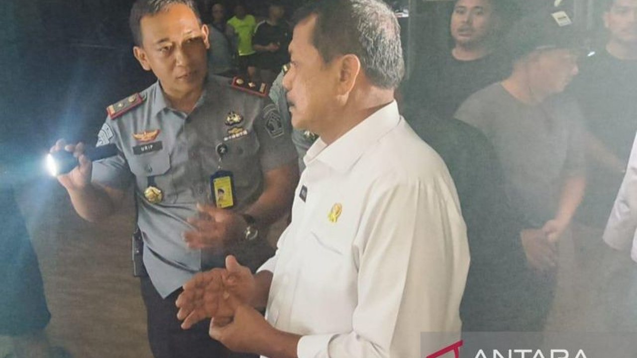 Dirjenpas meninjau Lapas Cikarang yang terendam banjir, memastikan pelayanan dan keamanan 1.451 warga binaan tetap terjamin meski sejumlah area terdampak.