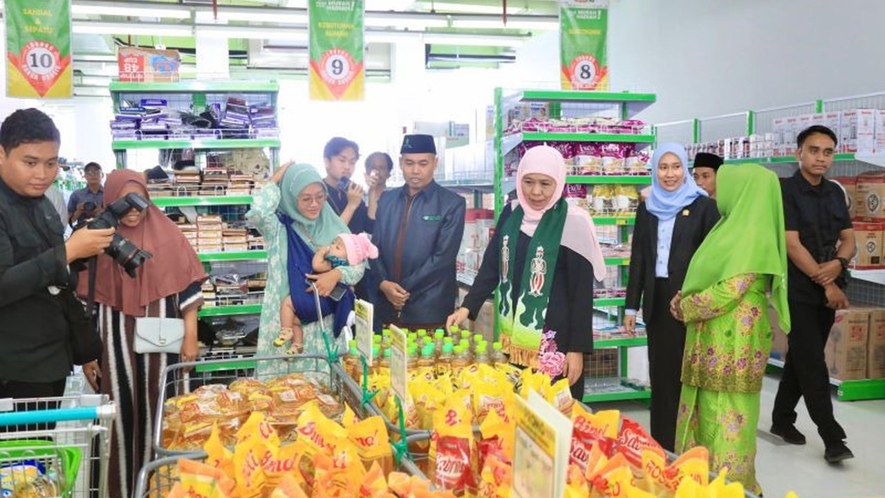Gubernur Khofifah Indar Parawansa memuji BMT NU Ngasem Bojonegoro sebagai model bisnis koperasi modern yang sukses dan dapat menjadi referensi bagi koperasi lainnya di Jawa Timur.