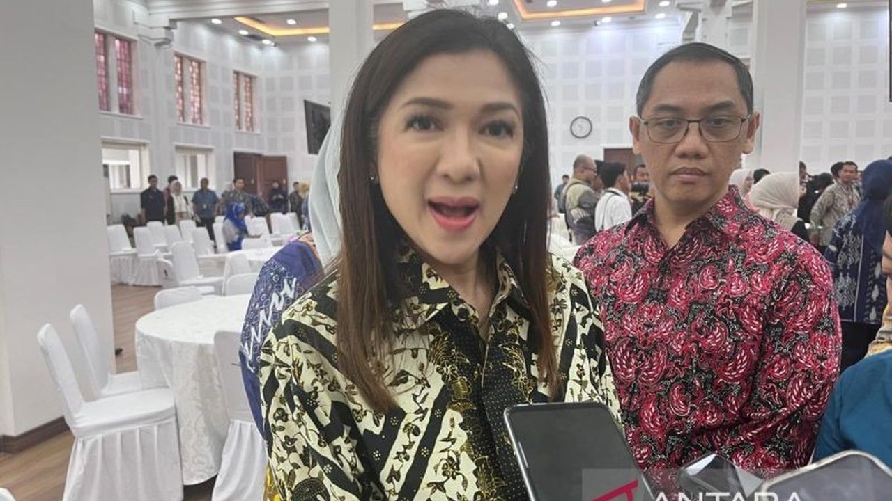 Dirjen KPM, Fifi Aleyda Yahya, menyatakan penyusunan Peraturan Pemerintah (PP) penanganan judi online masih berproses, ditargetkan rampung dalam waktu dekat sesuai arahan Presiden Prabowo.