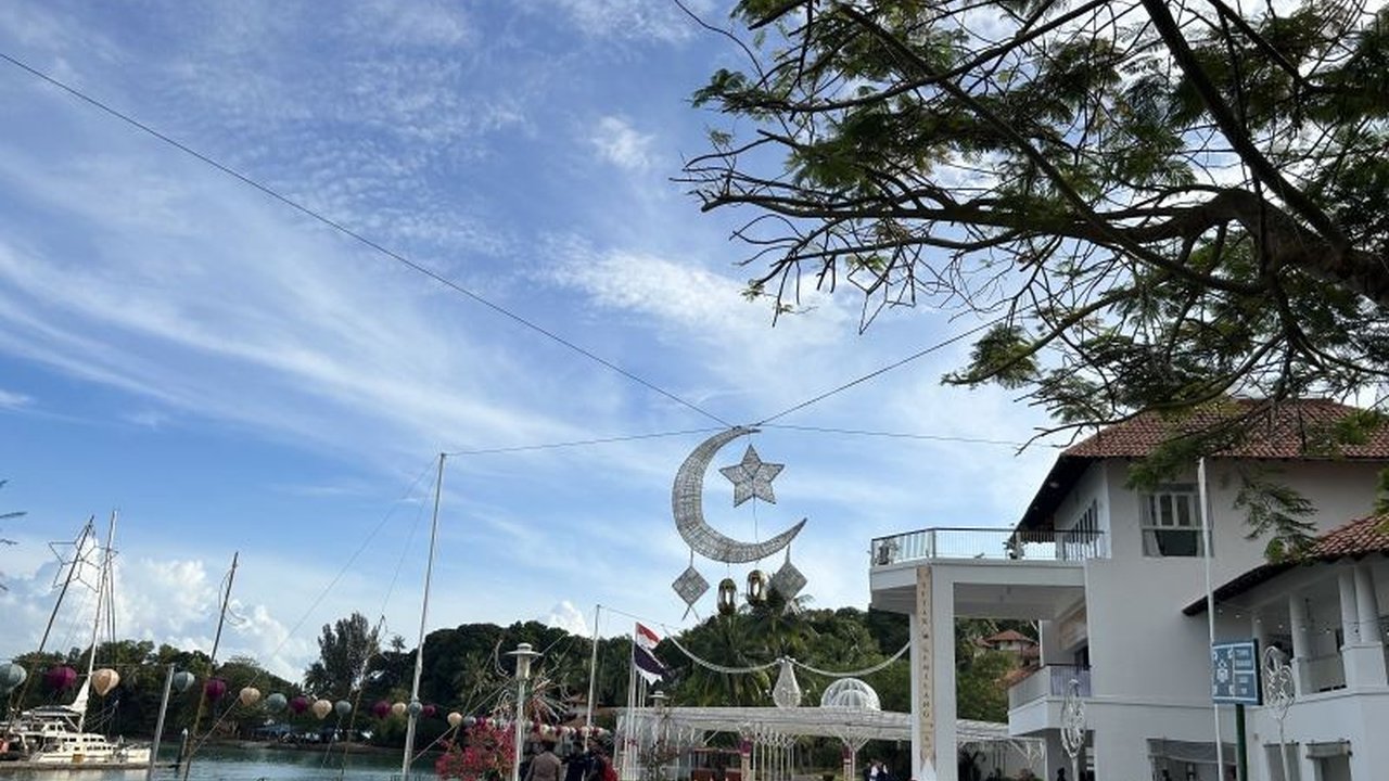 BMKG memprediksi hujan sedang akan melanda Kepulauan Riau hingga 11 Maret, masyarakat diimbau waspada potensi banjir dan longsor.