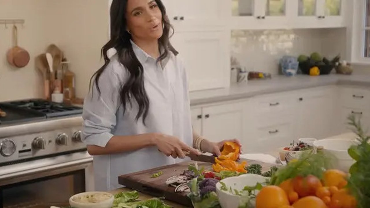 Meghan Markle di serial With Love, Meghan. (dok. Netflix)