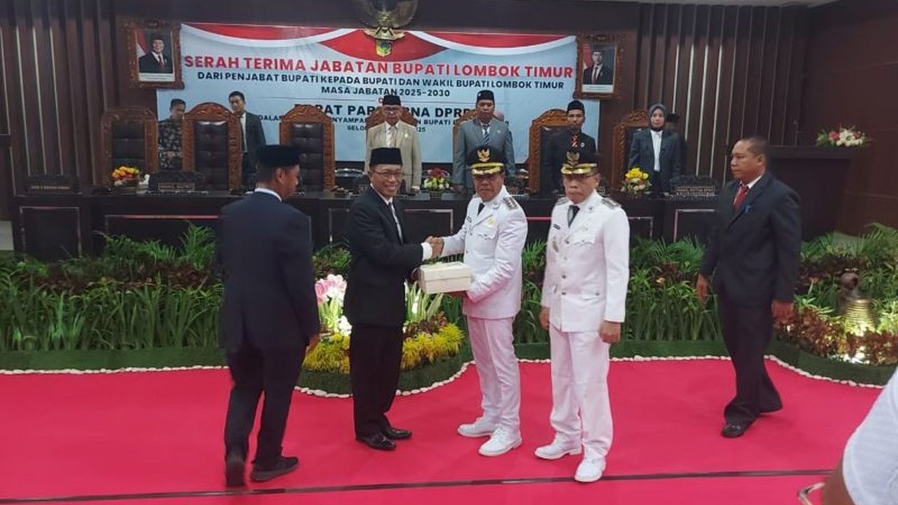 Bupati Lombok Timur, H. Haerul Warisin, fokus membenahi birokrasi untuk meningkatkan kualitas pelayanan publik dan mewujudkan visi Lombok Timur SMART.