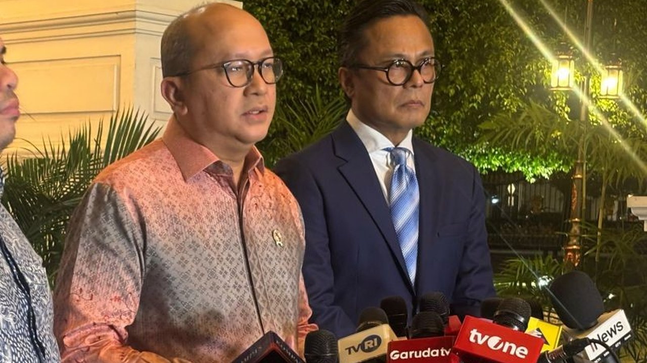 Presiden Prabowo Subianto mempertimbangkan tokoh global sebagai Dewan Penasihat Badan Pengelola Investasi Danantara Indonesia untuk pengelolaan aset negara senilai lebih dari 900 miliar dolar AS.