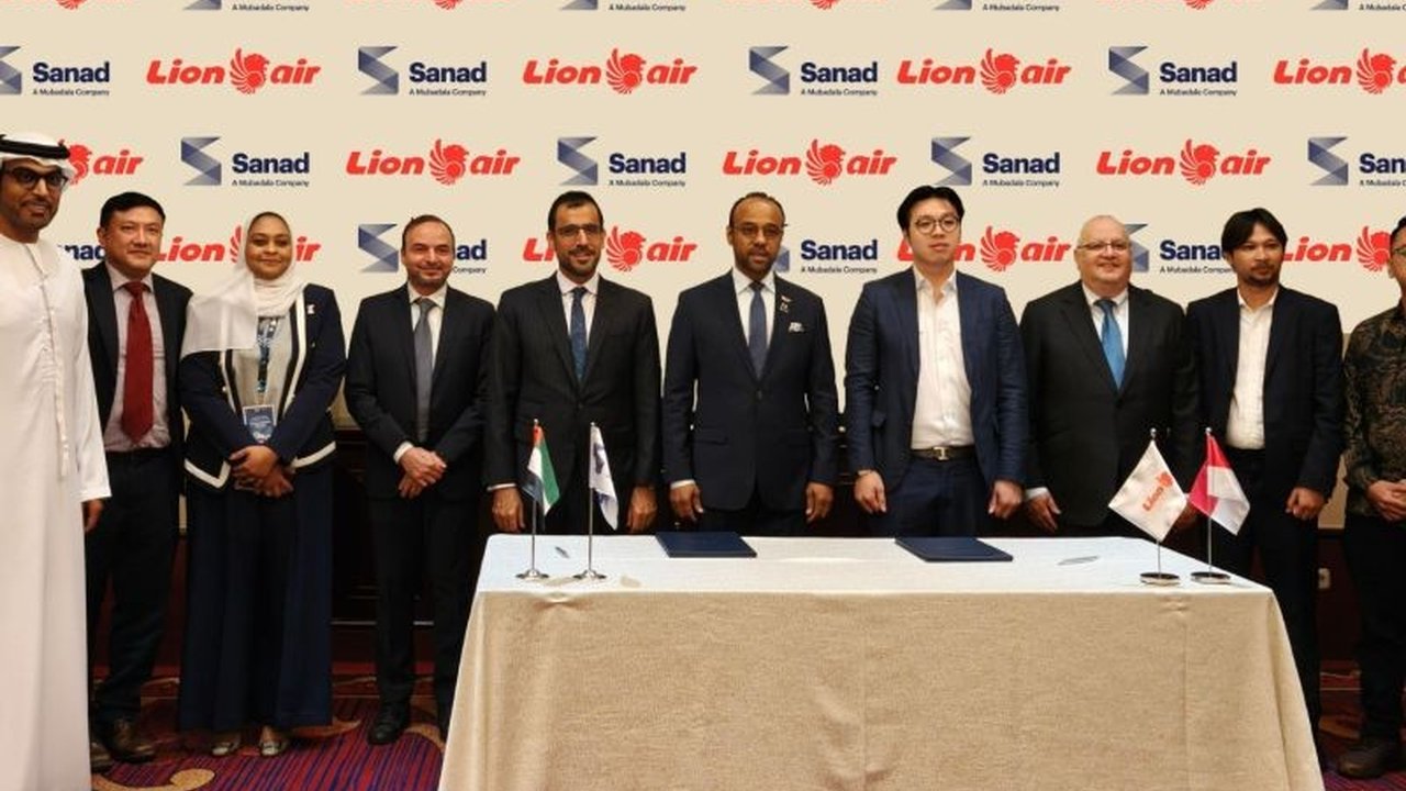 Uni Emirat Arab dan maskapai penerbangan swasta Indonesia menjalin kemitraan strategis lima tahun di sektor penerbangan, mendorong pertumbuhan ekonomi bilateral hingga US$10 miliar per tahun.