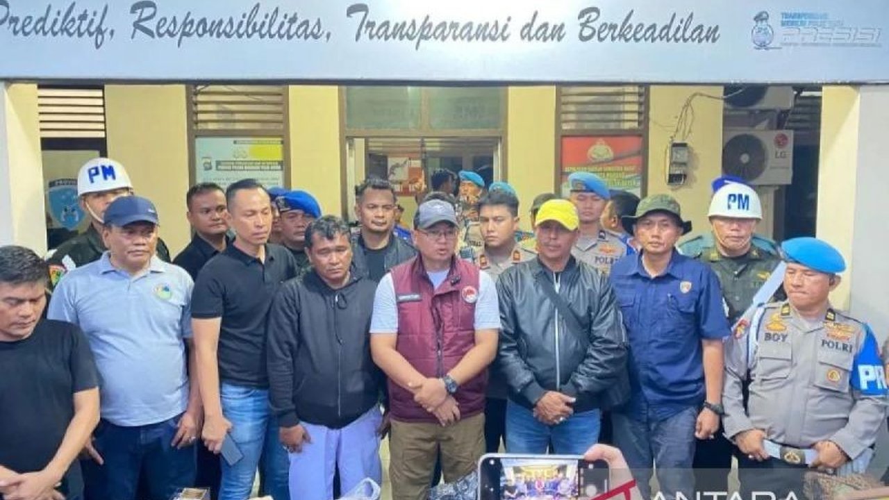 Polda Sumbar mengungkap sejumlah kasus peredaran narkoba selama Ramadhan, menekankan pentingnya kewaspadaan masyarakat dan peran aktif dalam pemberantasan narkoba.