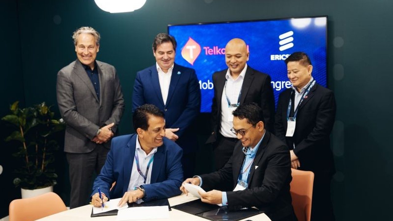 Telkomsel bermitra dengan Ericsson di MWC 2025 untuk meningkatkan infrastruktur 5G dan pengembangan talenta AI guna mendorong ekosistem digital Indonesia yang inklusif.