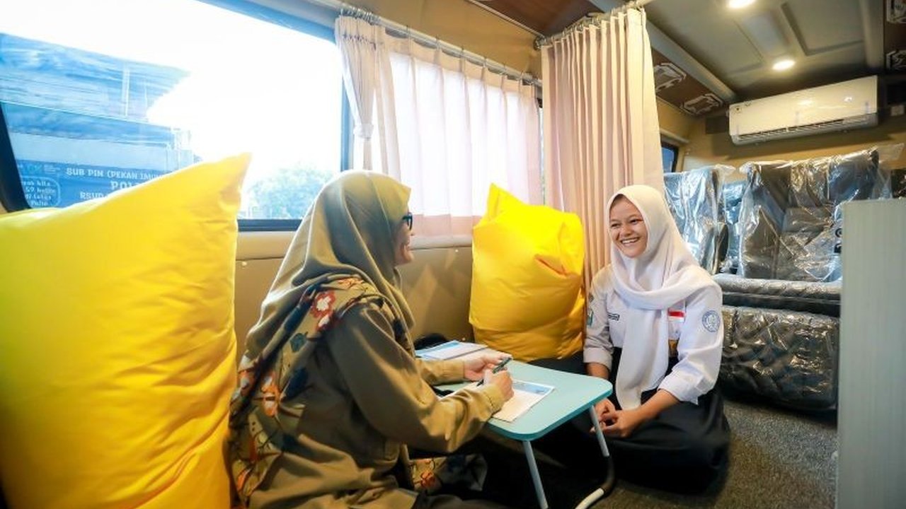 Pemerintah Kota Bandung meluncurkan mobil layanan konseling keliling untuk mencegah kekerasan terhadap anak dan perempuan, sebagai bagian dari program Senandung Perdana guna mengatasi tingginya angka kekerasan di kota tersebut.