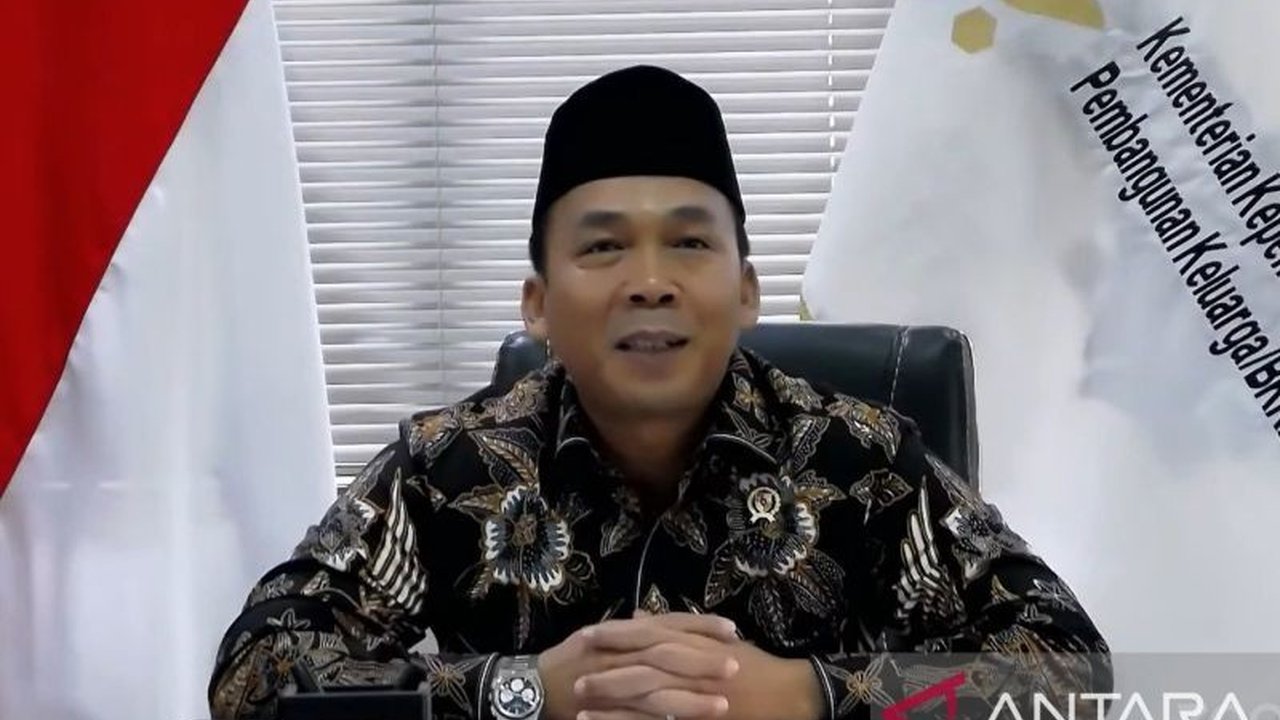 Menteri Wihaji mengungkapkan Program Genting dan MBG sebagai wujud nyata gotong royong masyarakat Indonesia dalam upaya menurunkan angka stunting, memanfaatkan bonus demografi untuk pembangunan berkelanjutan.