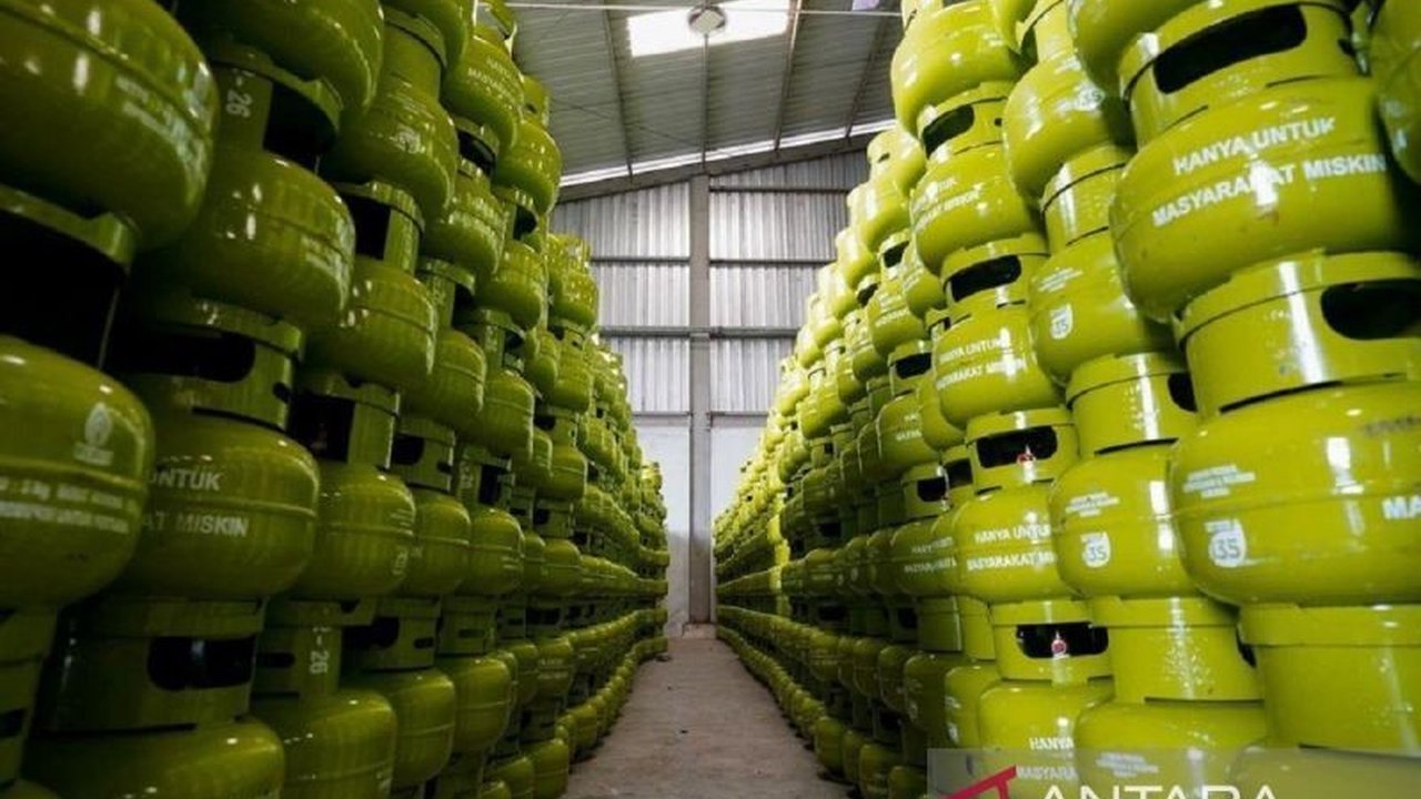 Jelang Idul Fitri, Pertamina menambah 40.800 tabung LPG 3 Kg di Sulawesi Utara dan Gorontalo untuk memenuhi lonjakan kebutuhan masyarakat dan UMKM.