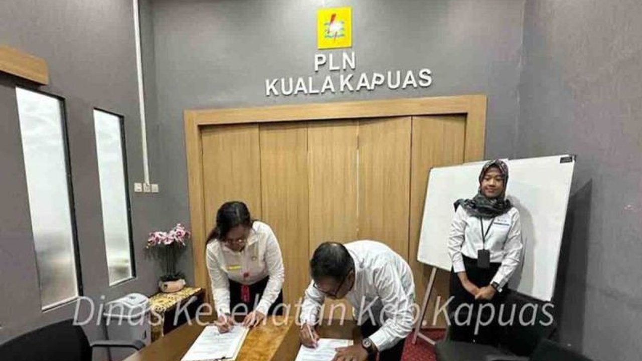 Dinas Kesehatan Kapuas dan PLN UP3 Kuala Kapuas resmi bekerja sama untuk penyambungan listrik RS Pratama Pujon, membuka jalan bagi operasional rumah sakit yang dinantikan masyarakat Kapuas Tengah.