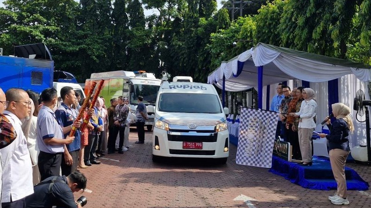 Bank Indonesia Malang menyiapkan Rp4,123 triliun uang baru untuk Ramadhan dan Idul Fitri 2025, meningkat 11 persen dari tahun sebelumnya, dengan layanan penukaran melalui kas keliling, penukaran bersama perbankan, dan loket perbankan.