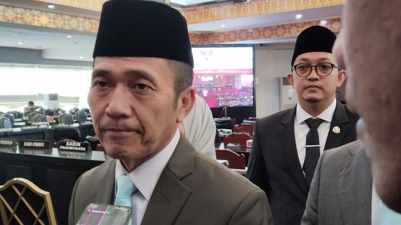 Pemkot Palembang mengevaluasi objek wisata seperti Musi Cruise dan Menara Ampera sebagai respons efisiensi anggaran, dengan tetap memprioritaskan program pro-rakyat.