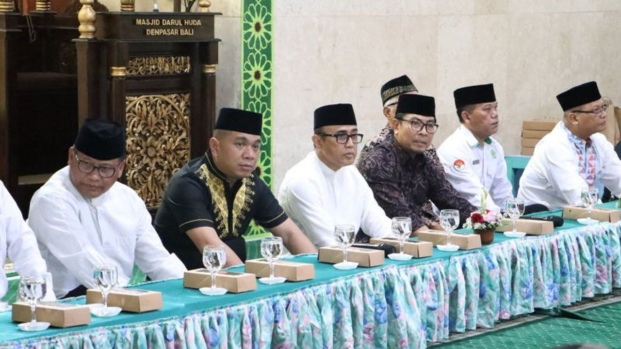 Wali Kota Denpasar, I Gusti Ngurah Jaya Negara, mengajak masyarakat untuk memperkuat semangat hidup menyama braya, sebuah konsep Bali yang menghargai perbedaan dan persaudaraan, guna mendukung pembangunan nasional.