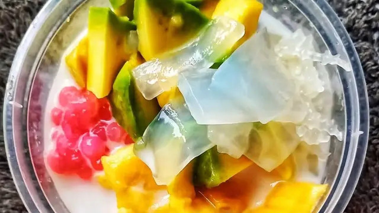 Resep Es Teler tanpa santan untuk takjil buka puasa. (Dok: Cookpad @Dinarr)