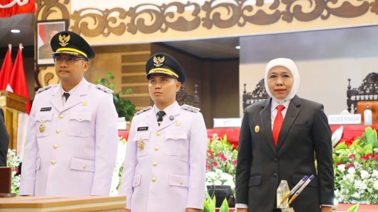 Gubernur Khofifah tekankan pentingnya integrasi transportasi publik di Gerbangkertosusila, Jawa Timur, dengan mengoptimalkan Bus Trans Jatim dan membuka koridor baru untuk konektivitas antar wilayah.