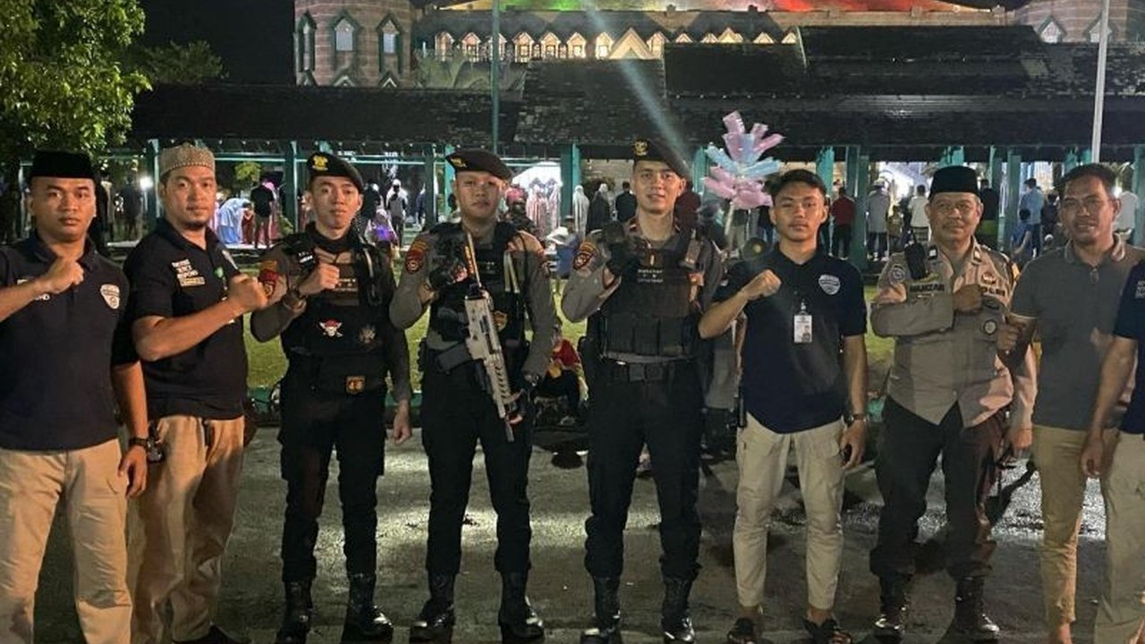 Yayasan Islamic Center Masjid Al Markaz Al Islami Makassar bekerja sama dengan kepolisian dan TNI untuk mencegah kriminalitas selama Ramadhan, termasuk parkir liar dan peredaran uang palsu.