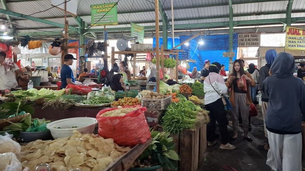 Gubernur Lampung meminta kewaspadaan terhadap cuaca ekstrem yang berpotensi mengganggu stabilitas pasokan dan harga pangan, terutama menjelang Ramadhan dan Lebaran.