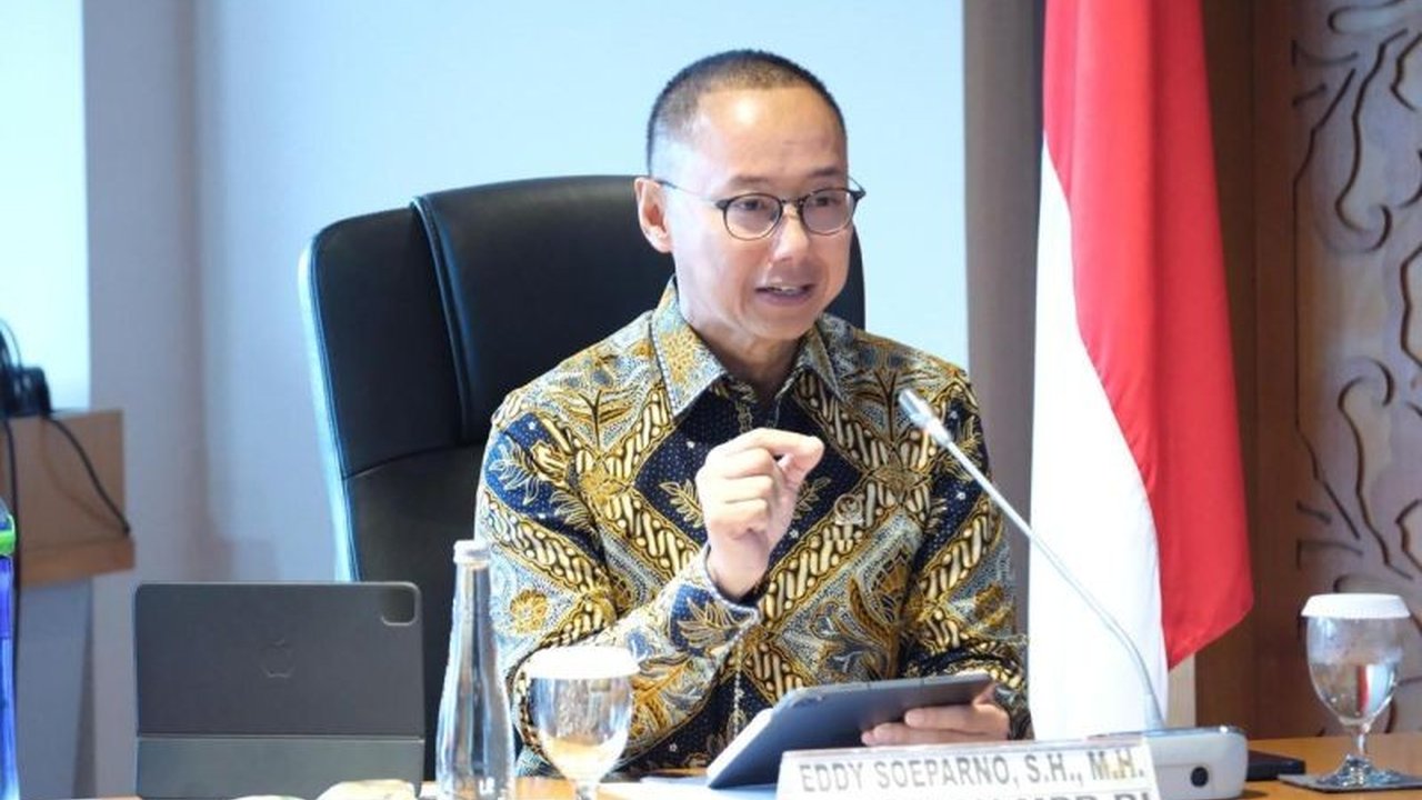 Wakil Ketua MPR RI Eddy Soeparno memberikan apresiasi atas penjelasan dan permohonan maaf Pertamina terkait keresahan publik atas dugaan korupsi, sekaligus menekankan pentingnya perbaikan kinerja perusahaan.