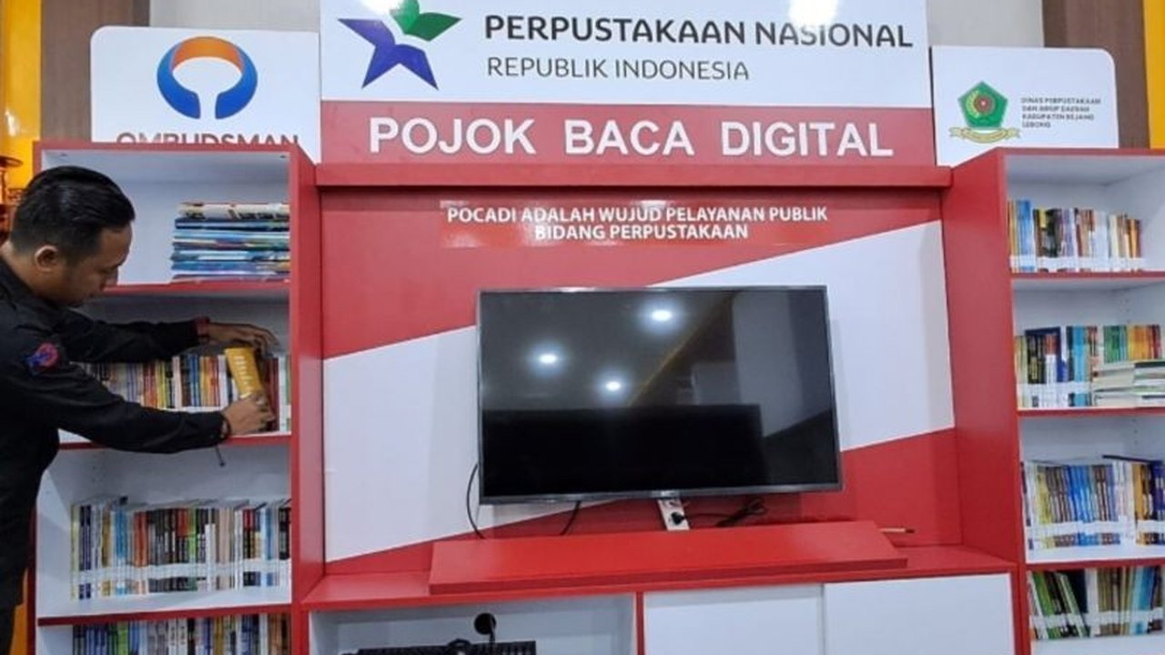 Balai Bahasa NTT resmikan Klinik Bahasa di Mal Pelayanan Publik Kota Kupang, memberikan tujuh layanan kebahasaan gratis bagi masyarakat umum.