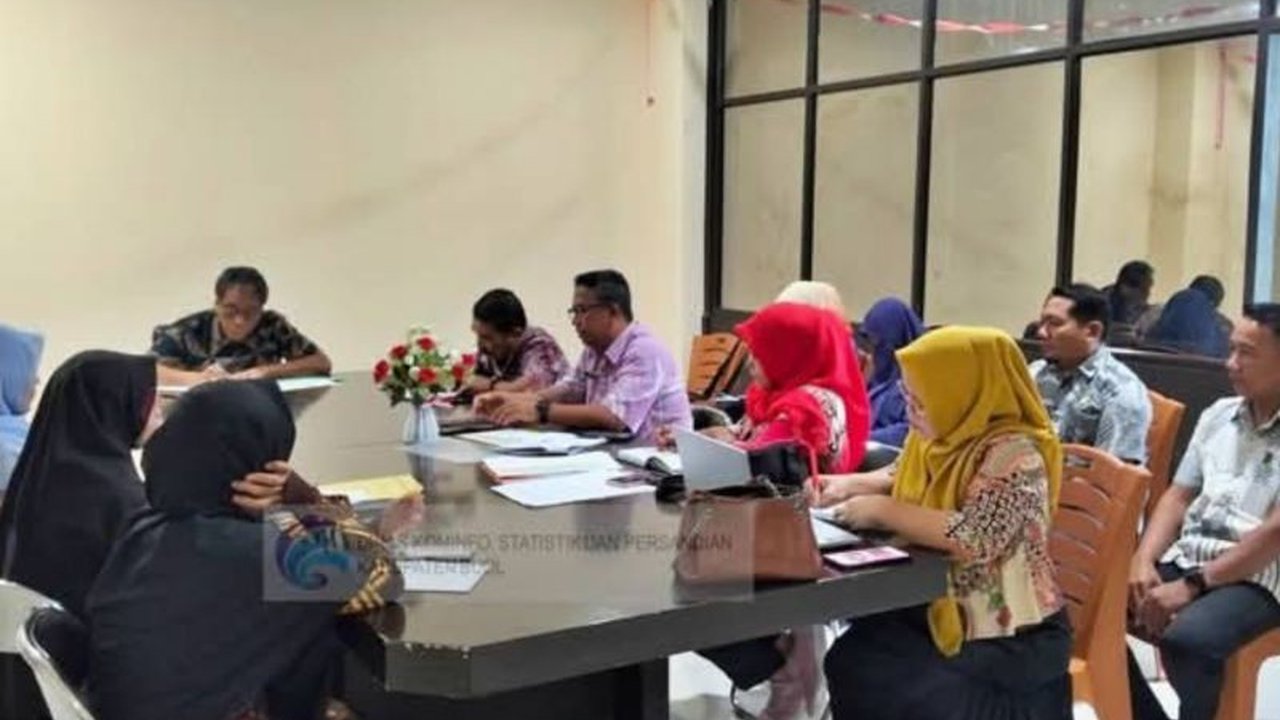 Pemerintah Kabupaten Buol mengakui pemanfaatan Rumah Potong Hewan (RPH) belum optimal dan berencana melakukan berbagai terobosan untuk meningkatkan penerimaan daerah serta menjamin keamanan dan higienitas daging.