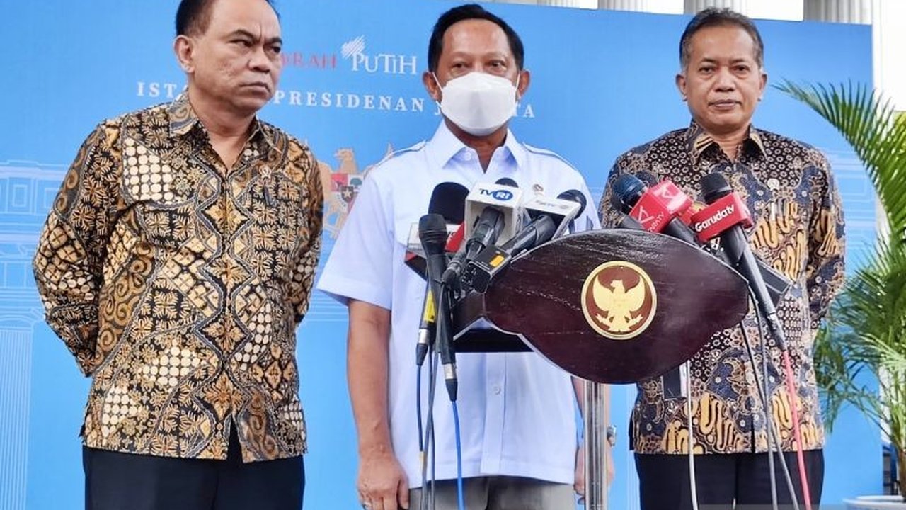 Menteri Dalam Negeri (Mendagri) Tito Karnavian menilai penolakan terhadap Koperasi Desa Merah Putih hanya masalah komunikasi dan akan melakukan dialog dengan asosiasi kepala desa.