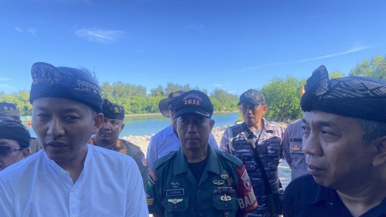 Kawasan Ekonomi Khusus (KEK) Kura-kura Bali di Pulau Serangan akan memulai pembangunan marina internasional pada April 2025, menargetkan 30 ribu lapangan kerja langsung dan 60 ribu tidak langsung selama 30 tahun.