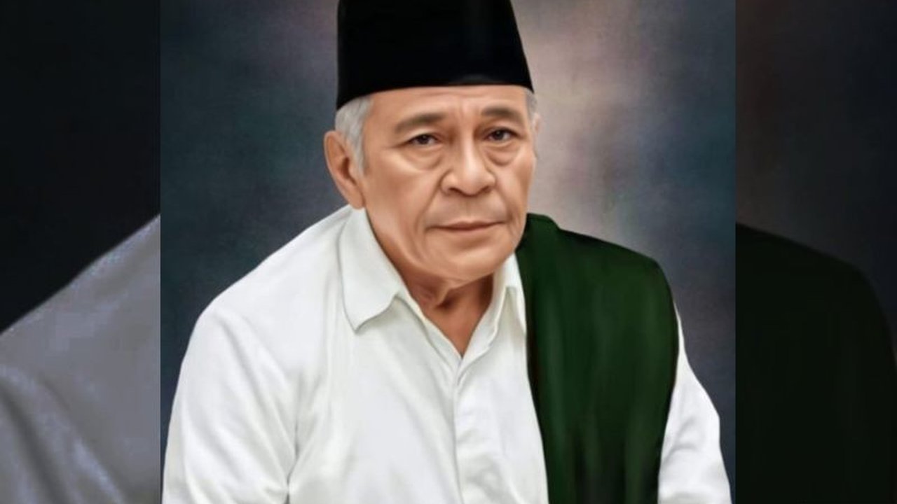 Umat Muslim Maluku berduka cita atas wafatnya Imam Besar Masjid Raya Al Fatah Ambon, KH. Raden Rusdi Hasanussi, pada Jumat pagi di usia 78 tahun, meninggalkan warisan perdamaian dan toleransi.
