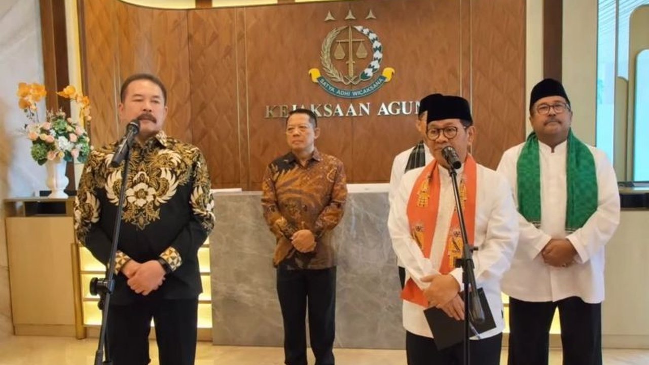 Kejaksaan Agung siap beri pendampingan hukum Pemprov DKI Jakarta dalam pembangunan untuk mencegah penyimpangan anggaran APBD DKI Jakarta yang mencapai Rp91 triliun.