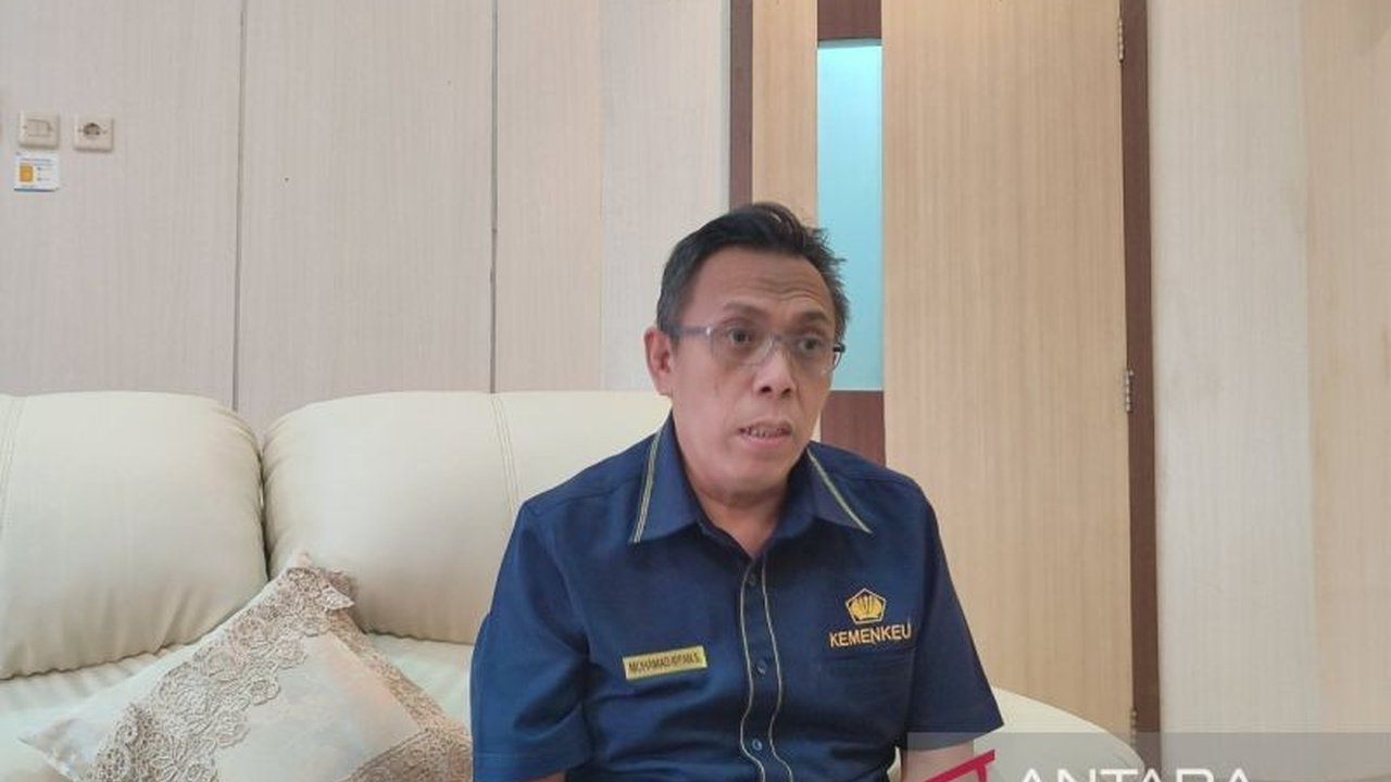 Kementerian Keuangan mendorong Pemda di Bengkulu untuk segera menyelesaikan kontrak DAK fisik 2025 agar pembangunan infrastruktur dan kesejahteraan masyarakat dapat terakselerasi.