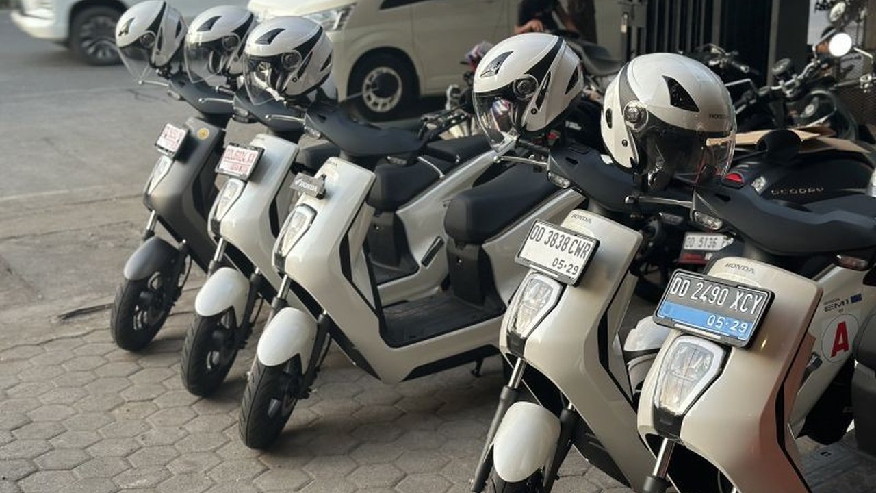 PT Astra Honda Motor (AHM) menyatakan optimis menghadapi persaingan motor listrik dari China dengan mengandalkan ekosistem pendukung yang kuat, termasuk jaringan bengkel dan ketersediaan suku cadang.