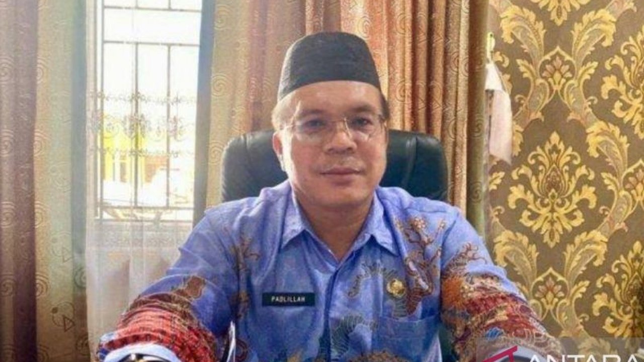 Pemerintah Kabupaten Bangka Tengah mengalokasikan Rp7,4 miliar dari dana desa untuk BLT yang akan disalurkan kepada 2.069 keluarga penerima manfaat di 56 desa.