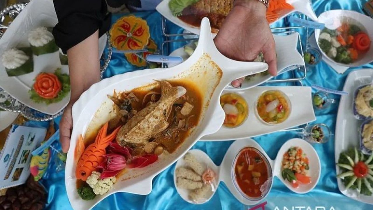 Badan Pangan Nasional (Bapanas) menekankan pentingnya pola makan Beragam, Bergizi Seimbang, dan Aman (B2SA) bagi remaja Indonesia untuk mencegah malnutrisi dan meningkatkan daya saing.