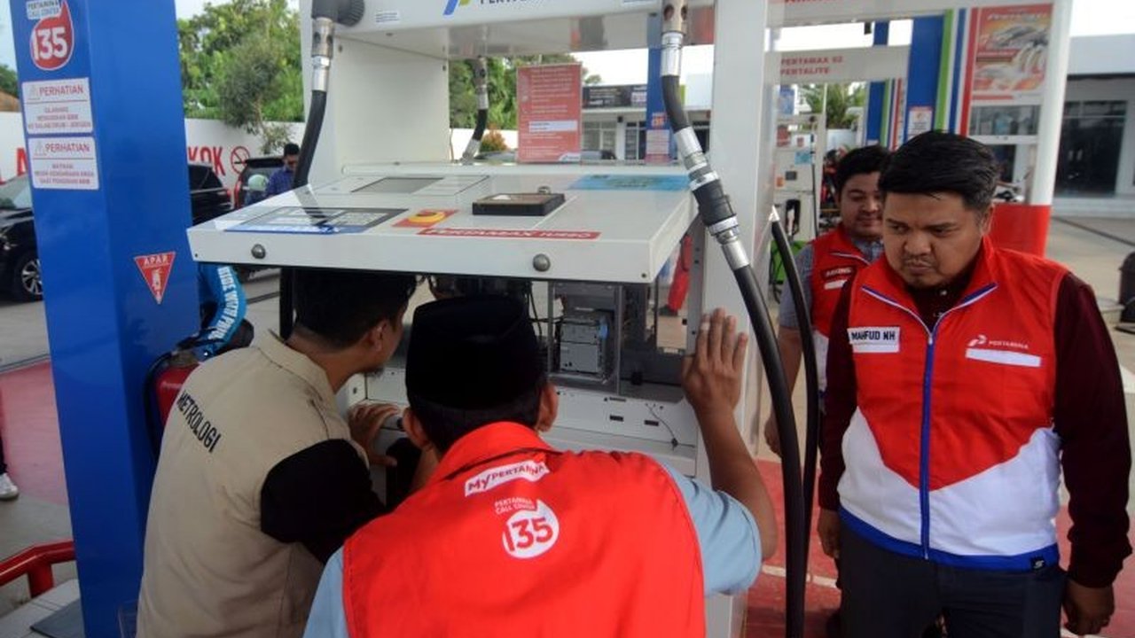 Manajer SPBU di Jakarta dan Cilegon tegaskan komitmen  utamakan kualitas bahan bakar dan kepuasan pelanggan lewat pengawasan ketat dan pelayanan prima.