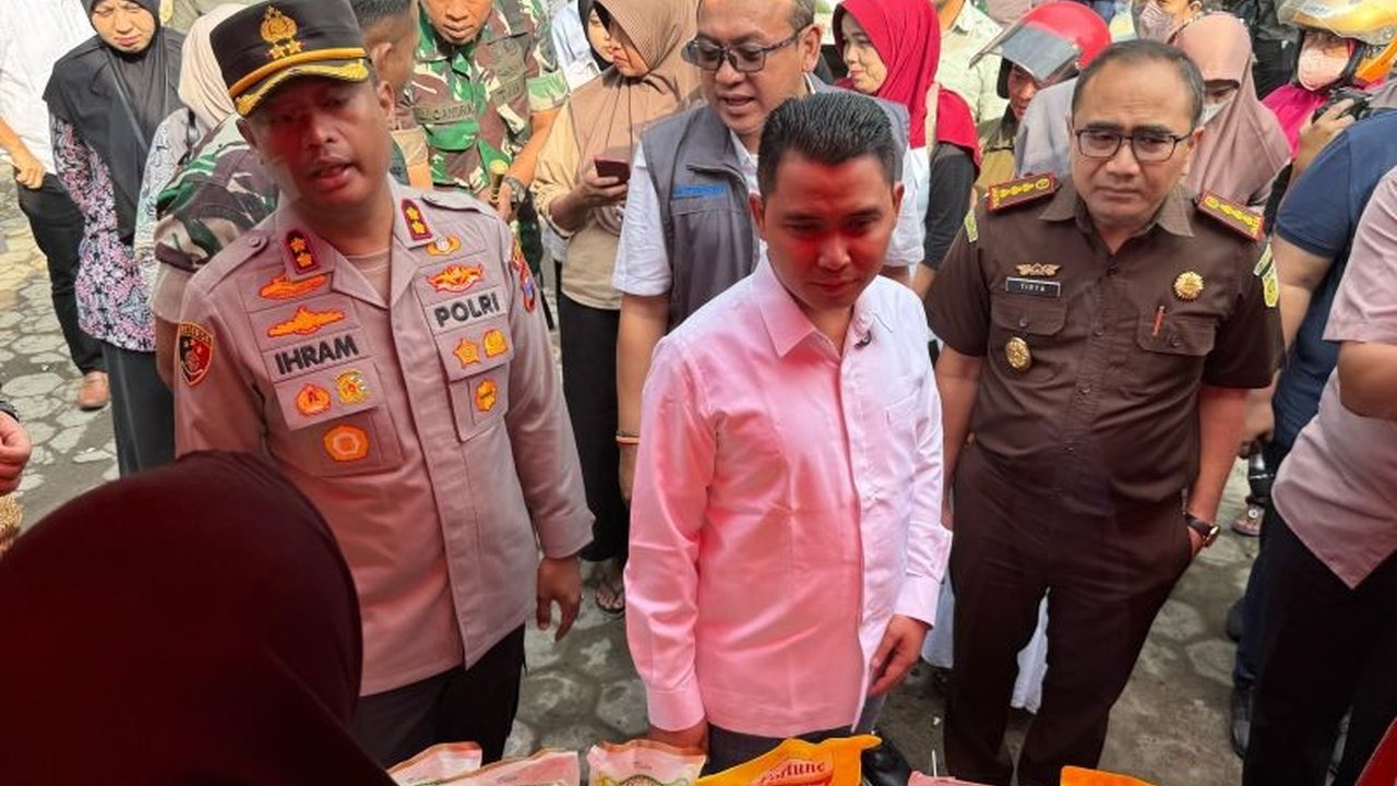 Pemerintah Kabupaten Mojokerto menggelar Operasi Pasar Ramadhan Berkah untuk menjaga stabilitas harga dan menekan lonjakan harga bahan pokok menjelang Ramadhan dan Idul Fitri.