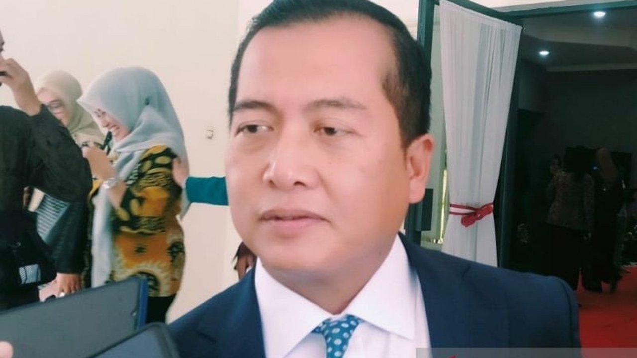 Pemerintah Provinsi Nusa Tenggara Barat (NTB) berhasil memangkas anggaran pembelian mobil dinas baru untuk Gubernur dan Wakil Gubernur sebesar Rp3,7 miliar, sebagai bentuk efisiensi anggaran.