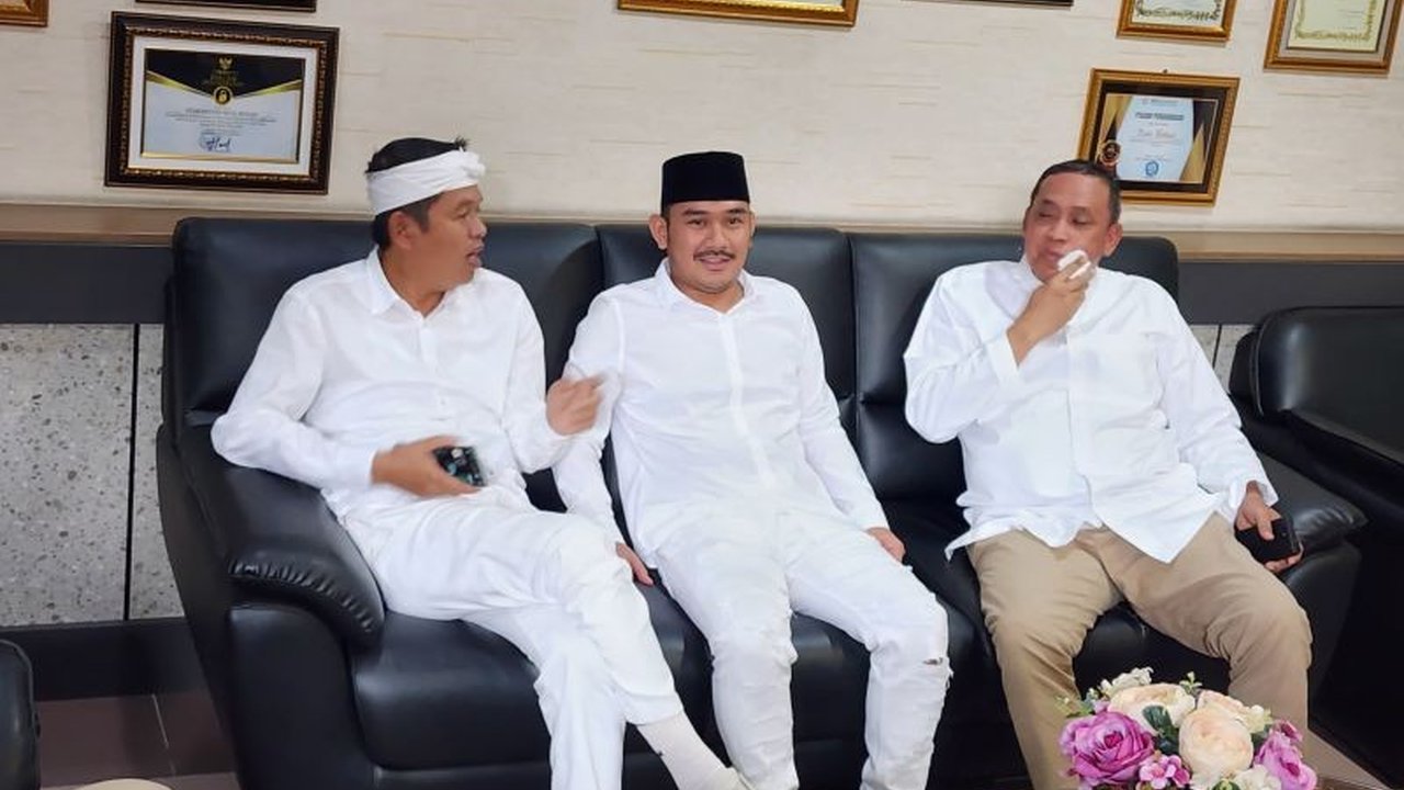 Bupati Bekasi Temui Gubernur Jabar Bahas Solusi Banjir, Normalisasi Sungai Jadi Prioritas